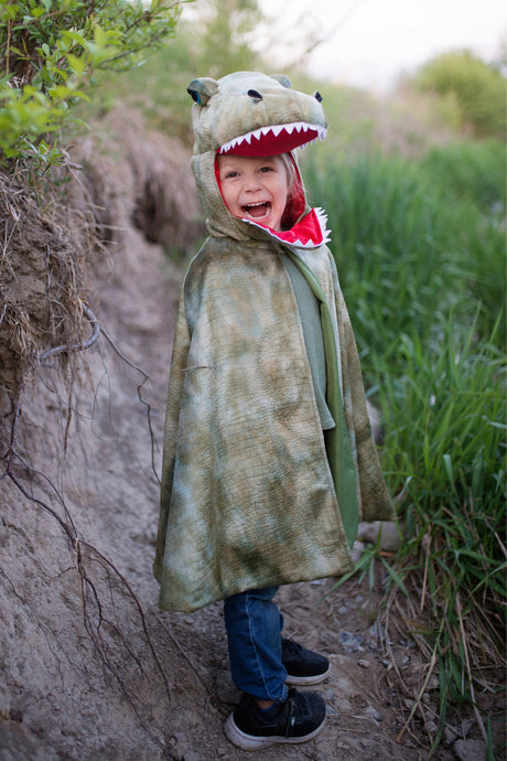 Grandasaurus T-Rex Cape With Claws (Size 7-8)