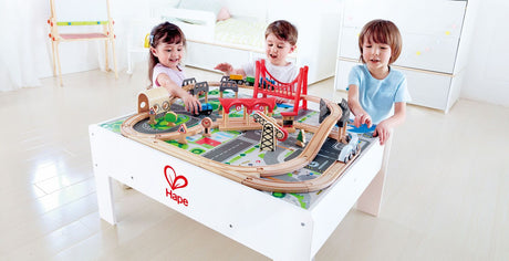 Reversible Train Storage Table